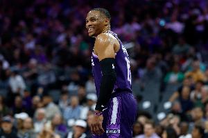 小里弗斯致敬威少：冠军是目标 但不该成为评判球员生涯唯一标准