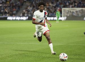 罗马诺：巴黎在全力以赴引进戈茨 利物浦认为姆巴耶目前标价太高