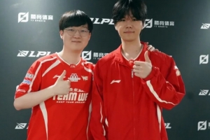 印第安纳狂热vs多伦多节奏直播_印第安纳狂热vs多伦多节奏在线直播_免费无插件在线观看印第安纳狂热vs多伦多节奏直播